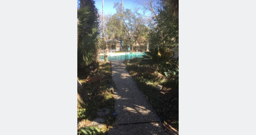 Kent's listing on misterb&b - Pretty private oasis
