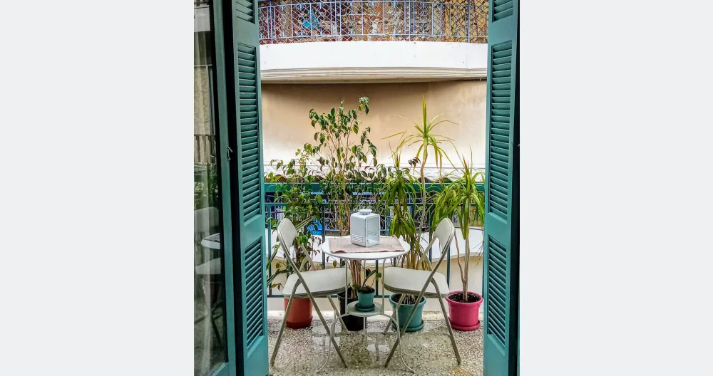 The Happy Town House , 300m from the metro station - Picture 1