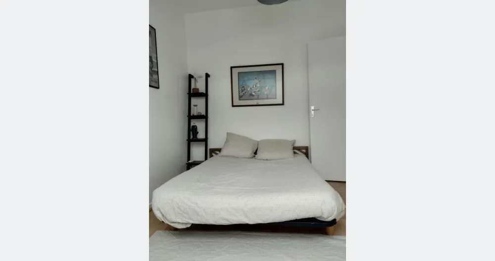 Quarto num apartamento tranquilo - Foto 7