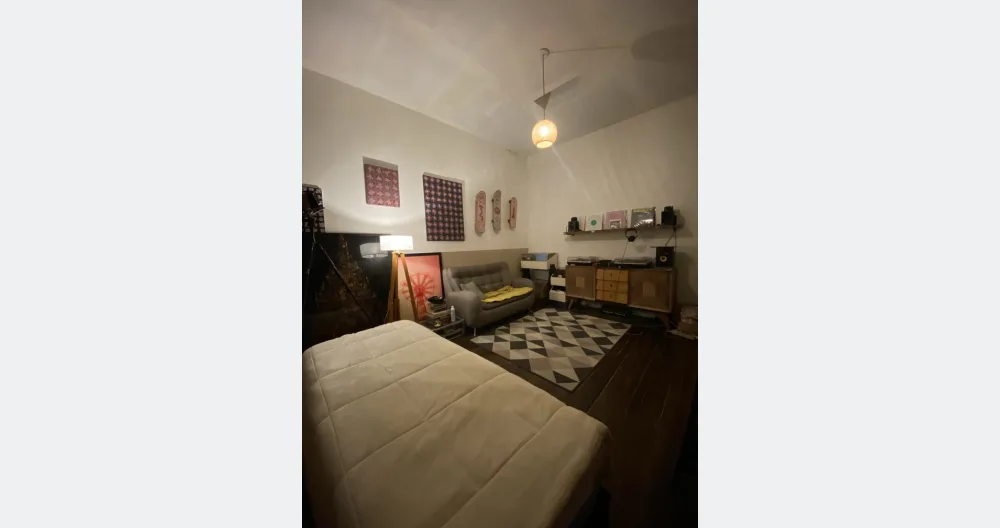 Annonce de pavlo sur misterb&b - Living room/ room with single bed on maun floor 