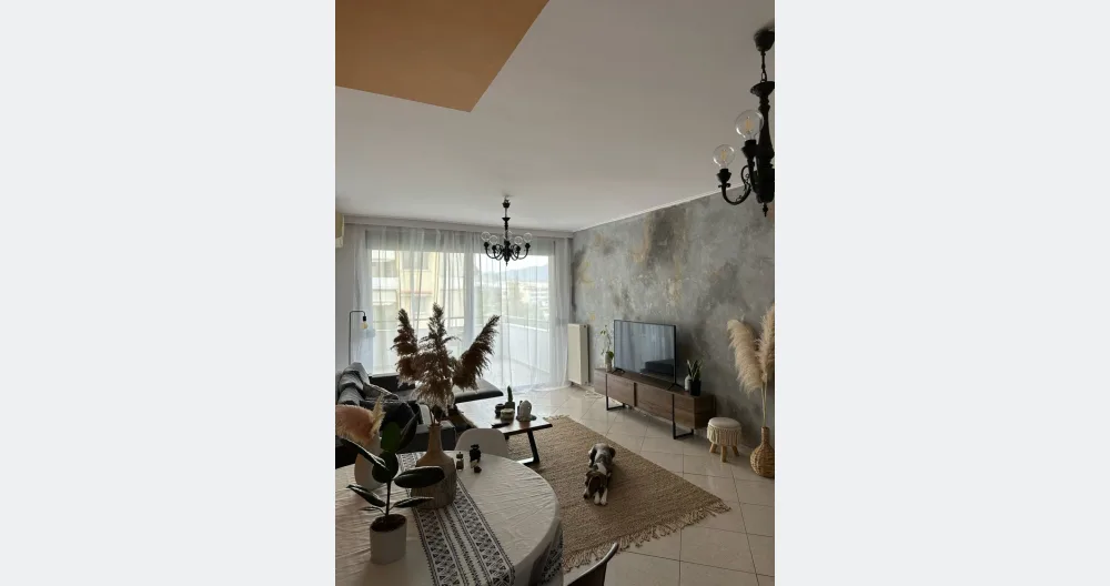 Anúncio de Thanos em misterb&b - living room 