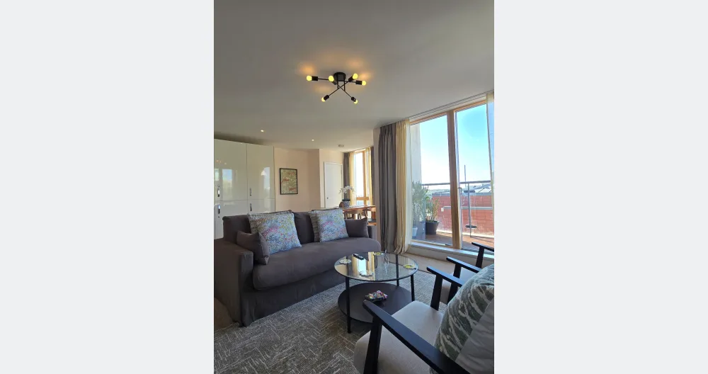 Spacieux appartement en bord de mer avec terrasse, Kemptown - Photo 2