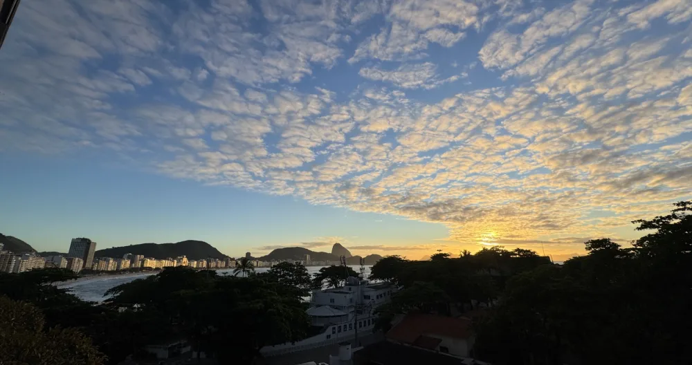 Thomas heiner's listing on misterb&b - Sunrise on the balcony