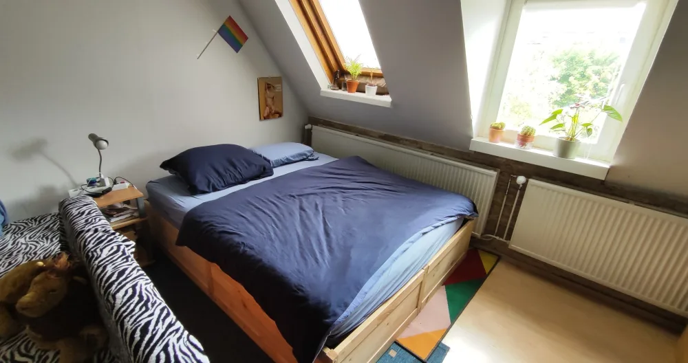 Top floor apartment near the main station - Picture 2