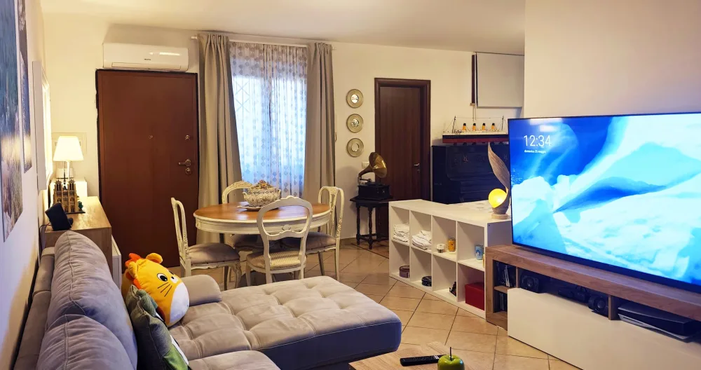 Simone's listing on misterb&b - Il vostro angolo Tv dedicato