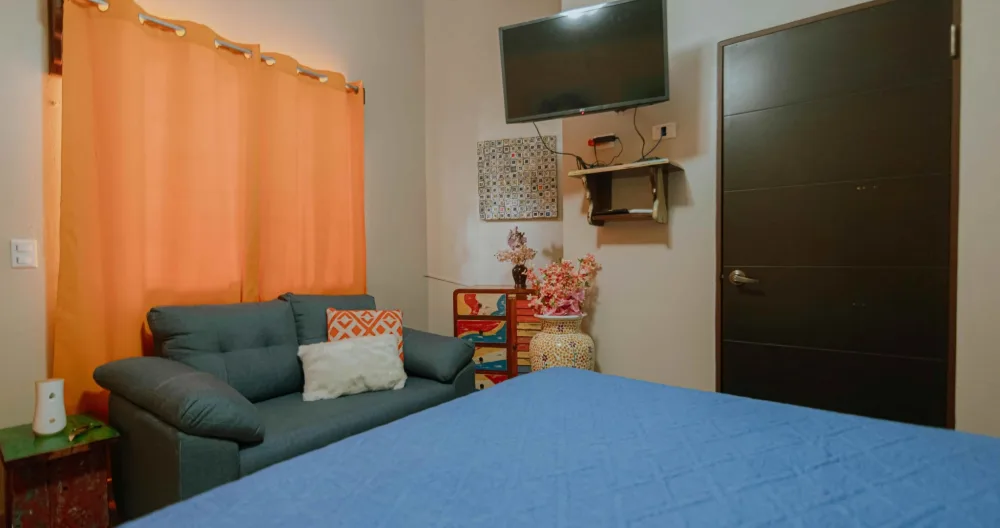 Quarto Laranja no Hotel Casa del Arbol, Manuel Antonio - Foto 1