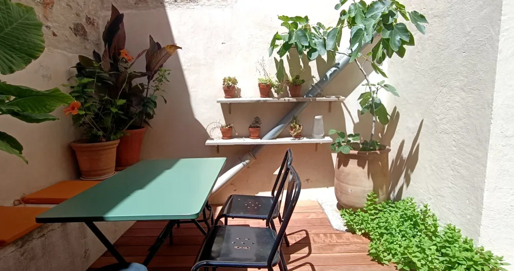 Small loft with private patio
Sèteinside - Picture 2