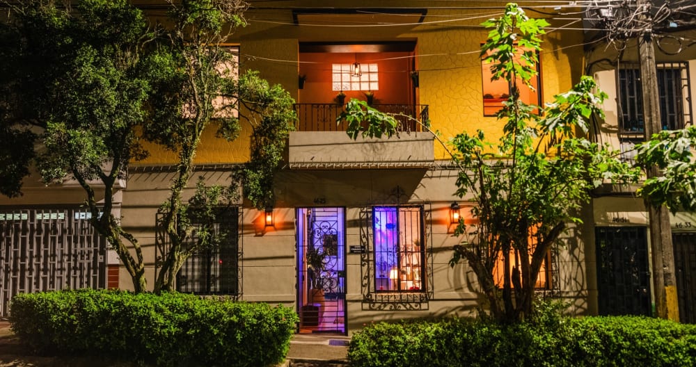 Historic district home, ,breathtaking rooftop terrace views  - Picture 2