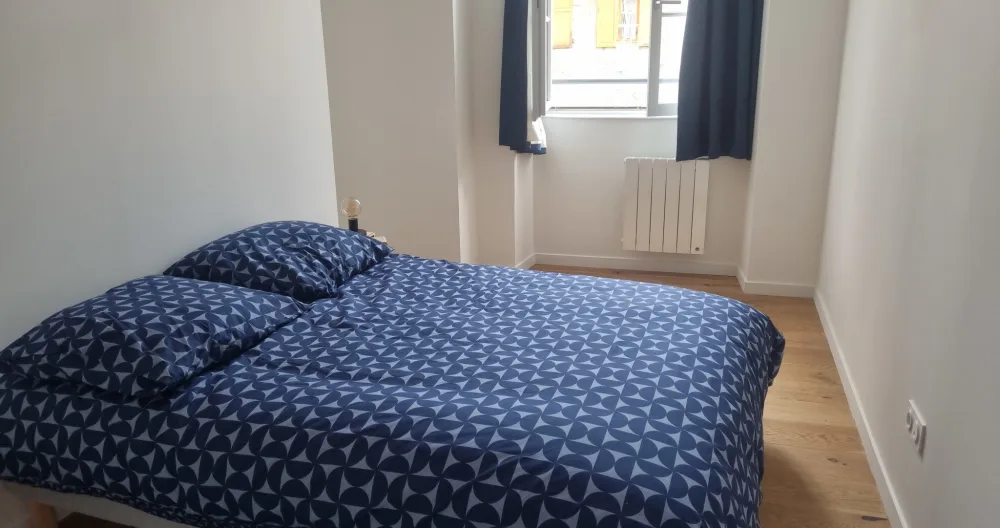 Komfortzimmer in einer Wohnung im Stadtzentrum. - Foto 2