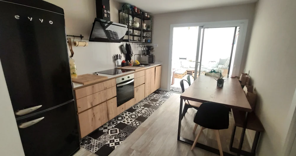 Appartement près du métro et de la plage - Photo 1