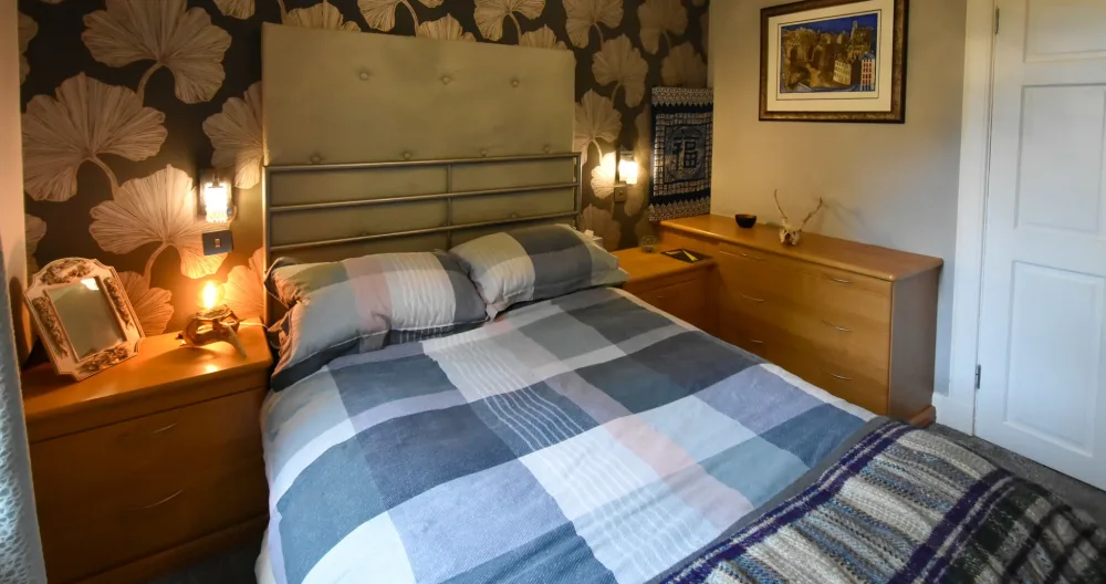 Cozy room in quiet area near Botanic Gardens and Wardie Bay - Picture 1