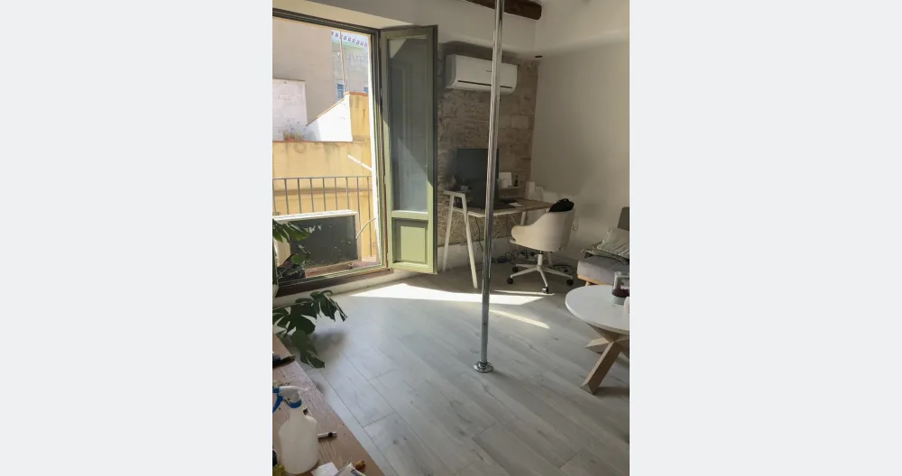 Comfortable apartment located in the center of the city. - Picture 2