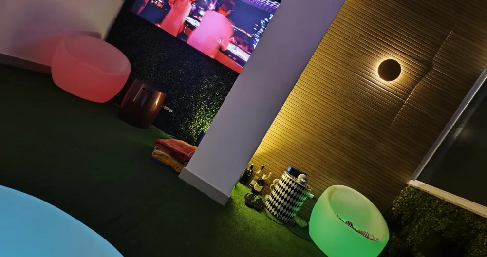 Suite Cobertura /Jacuzzi. (uso de roupa opcional). - Foto 1