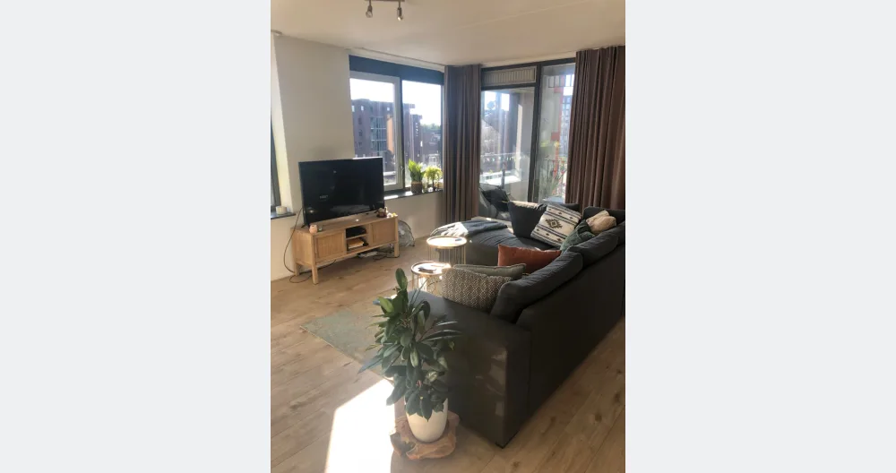 Camera moderna nel centro di Hoofddorp - sopra il centro commerciale, direttamente ad Amsterdam! - Foto 1