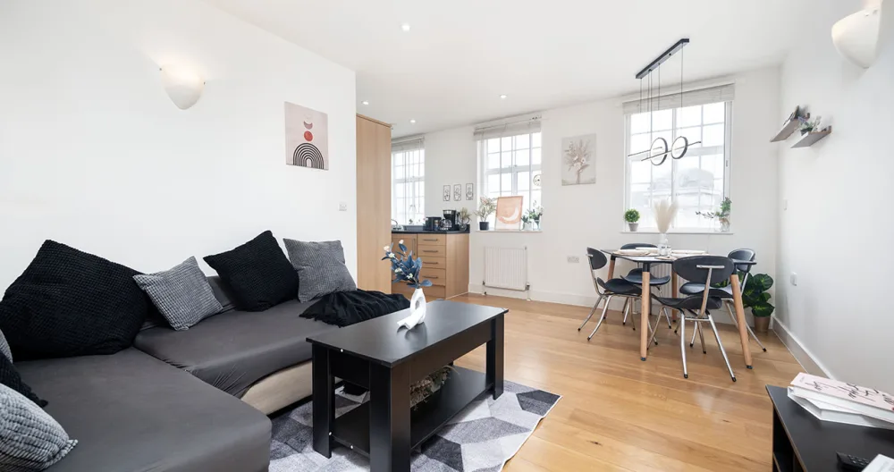 Appartement moderne à 2 lits - 2 min du métro - 12 min d'Oxford Circus - Photo 2