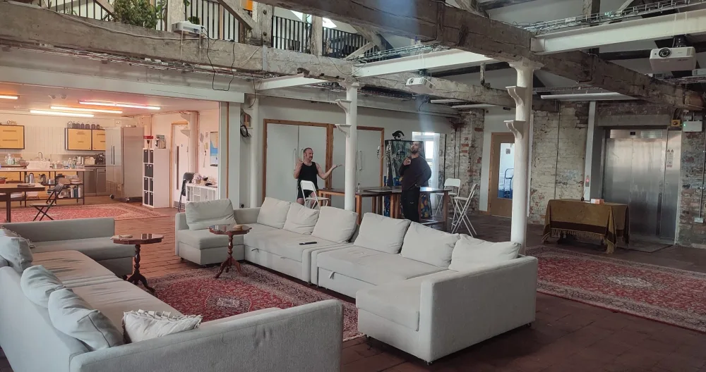 8 Double Bedroom Penthouse Apartment  - Picture 2