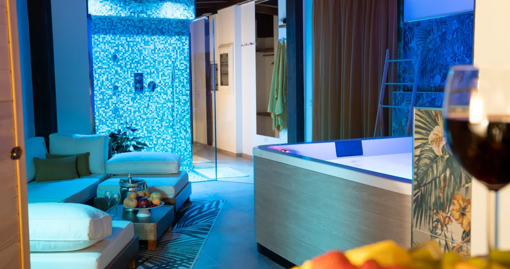 Appartamento con spa privata e piscina in comune  - Picture 2