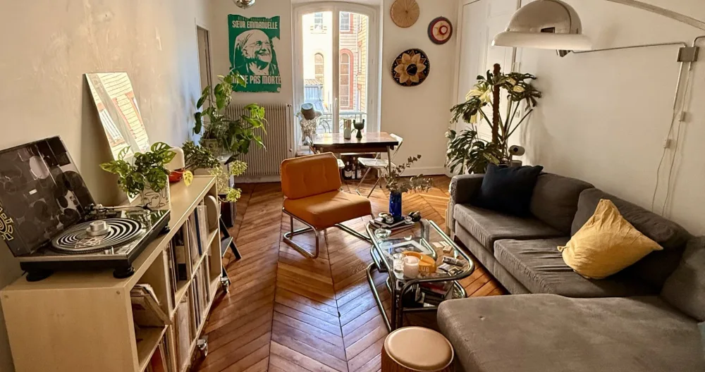 Large 100 m² bohemian-design in Montmartre - 1 quiet bedroom
 - Picture 1