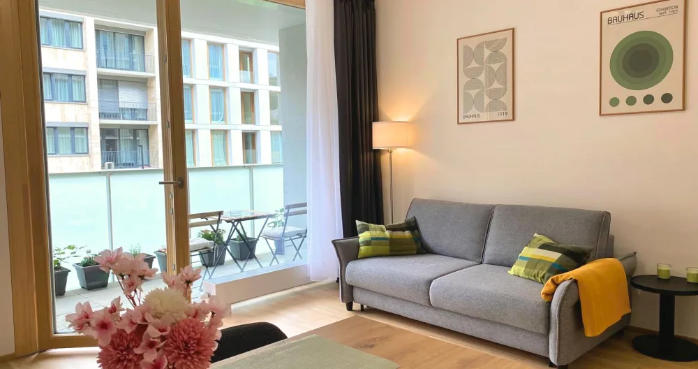 Appartamento moderno a Praga | Balcone, spazio di lavoro e garage - Foto 1