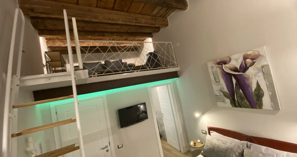 Gra' Suites - Suite 2 - Photo 1