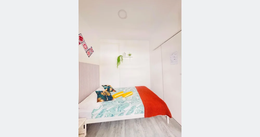 Cozy room next to LX Factory- Alcantara-Centro-Lisbon - Picture 2