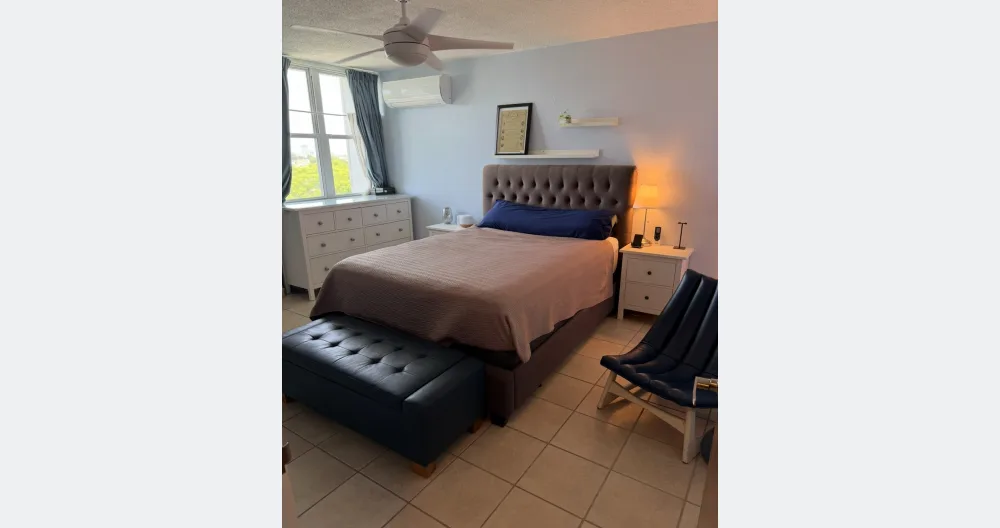 Cristian's listing on misterb&b - Room