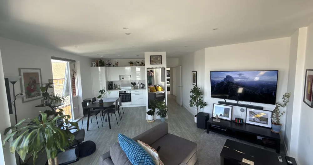 Amazing sunny flat! Big double bedroom in Harlesden - Picture 2