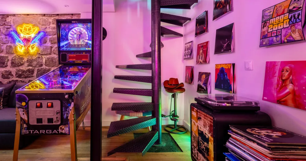 Annonce de Fred sur misterb&b - La salle de jeux au sous-sol