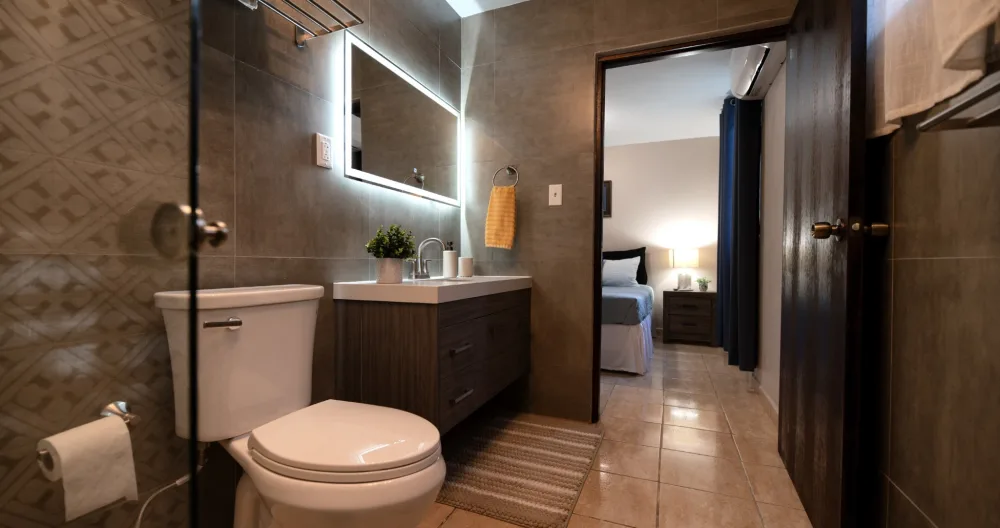 Chris & Wil's listing on misterb&b - Lower level suite
