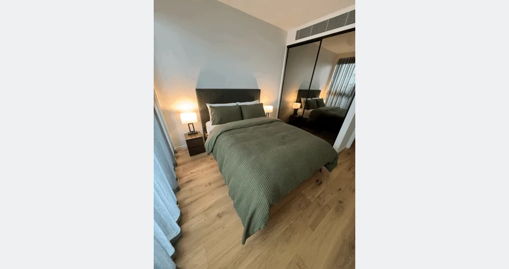 Private Bathroom, Private Balcony - 2 min from the city - Picture 2
