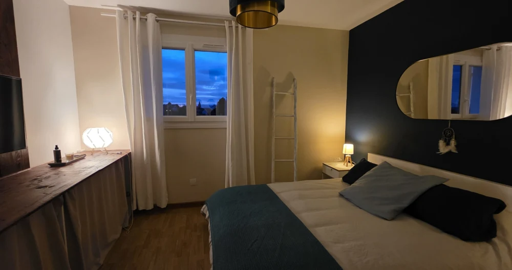 Etage privatif avec salle de bain & sport - Photo 1