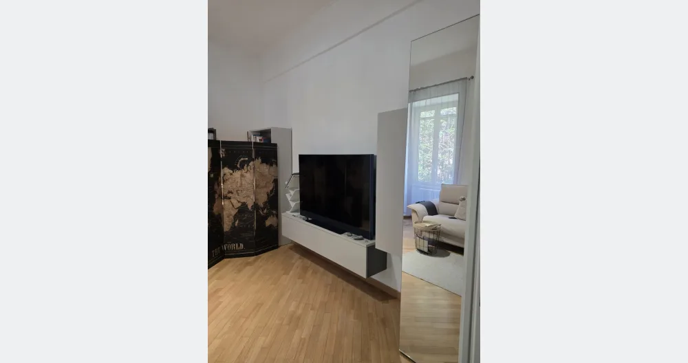 Anúncio de Bnbg em misterb&b - Living Room