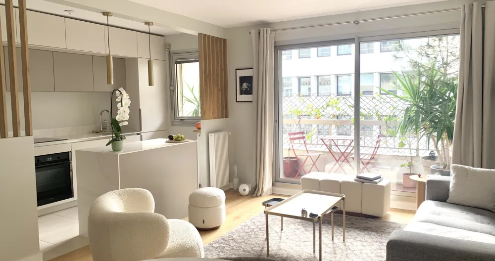 Beautiful apartment in the city center, near Port de l'Arsenal. - Picture 1