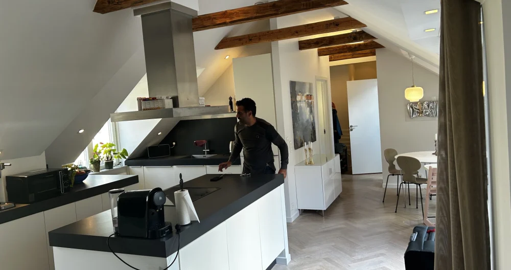 Un apartamento naturista en el último piso, cerca del centro de Estocolmo. - Foto 2