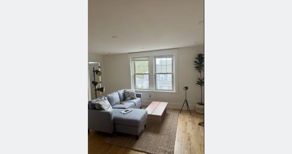 2-BR lumineux, appartement moderne ! - Photo 1