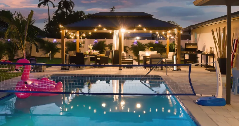 Villa Theo - LGBTQ+Freundliche Villa mit beheiztem Pool - in der Nähe von Anna Maria Island - Foto 1