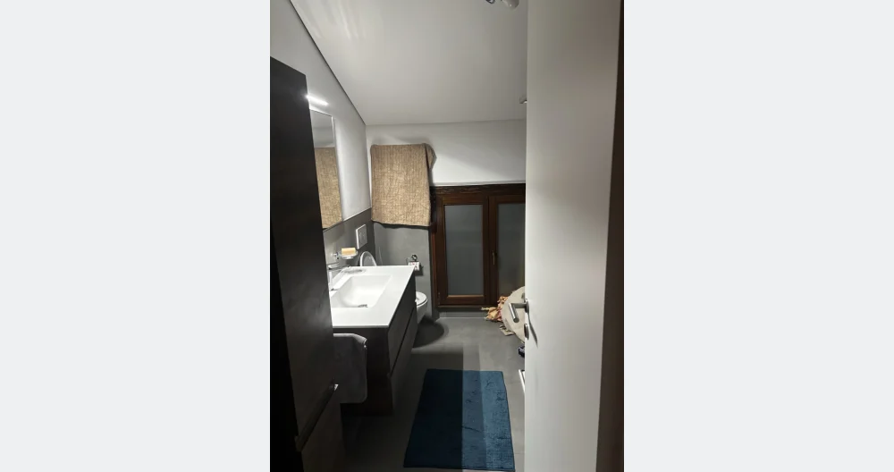 Privates Zimmer in ruhiger Wohnung in der Nähe der Stadt - Foto 1