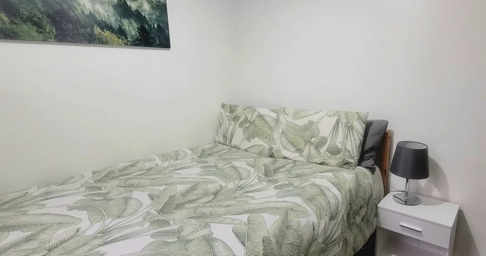 Private room near Manchesters gay village. Great location - Picture 17