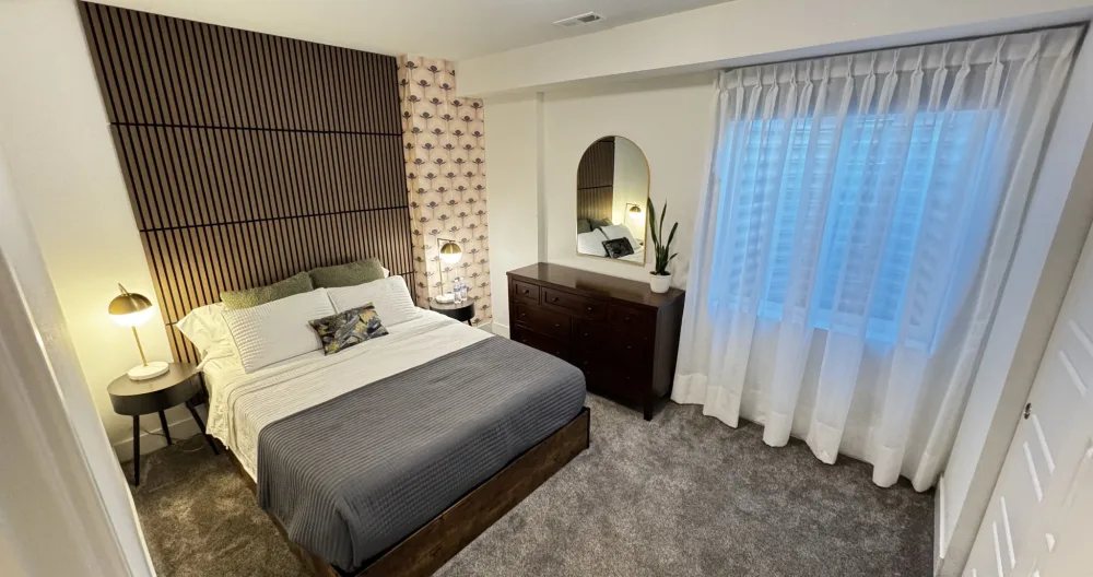 Suite privata con bagno, lounge, palestra, sala da pranzo, spazio di lavoro a Denver - Foto 1