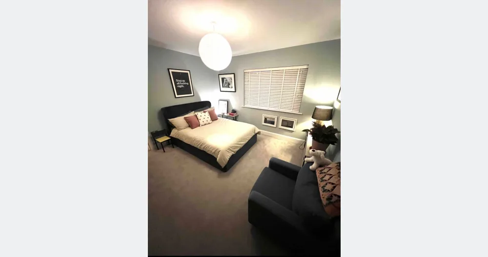 Ken's listing on misterb&b - Your bedroom
