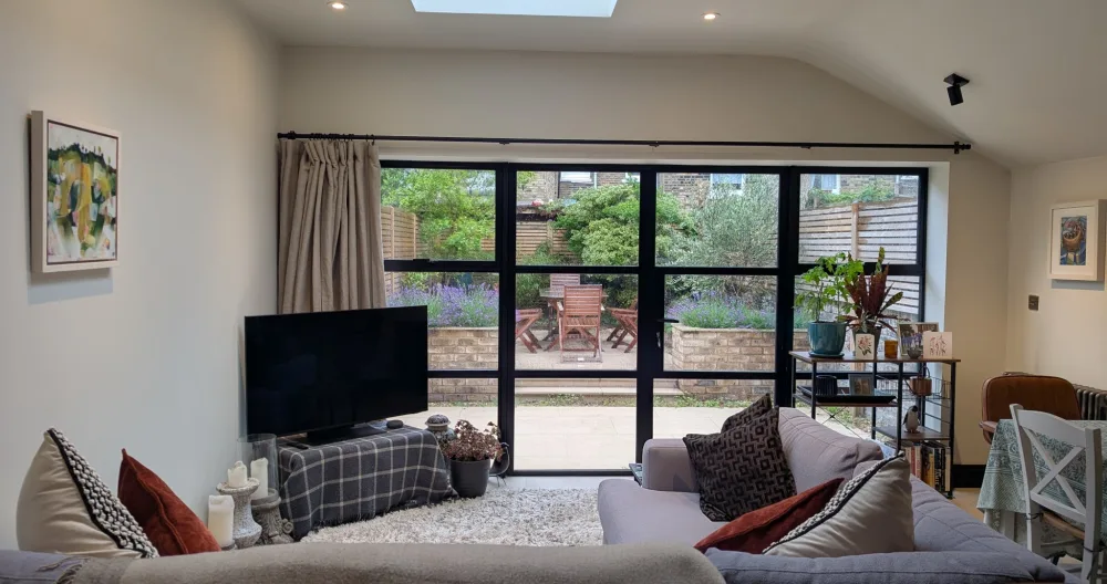 Stylish London Garden Apartment - Picture 1