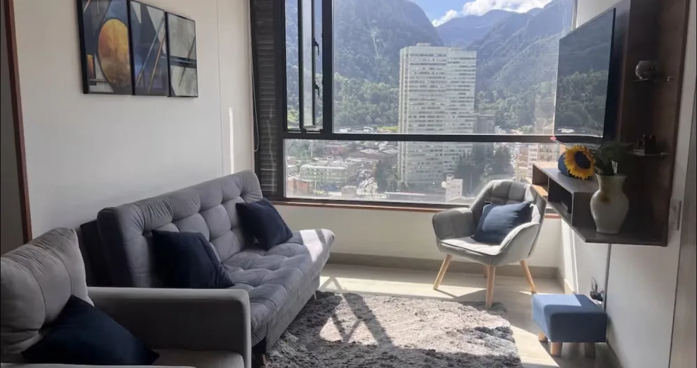 Javiers Inserat auf misterb&b - Living room 