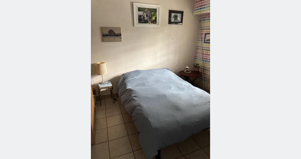 Petite  chambre indépendante avec sdb et wc privatisé / rez de jardin - Photo 1