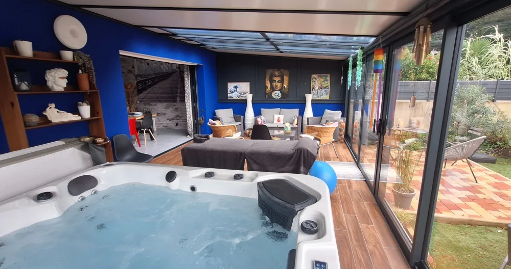 JEREMYs Inserat auf misterb&b - Veranda Terrasse und Spa in Südlage