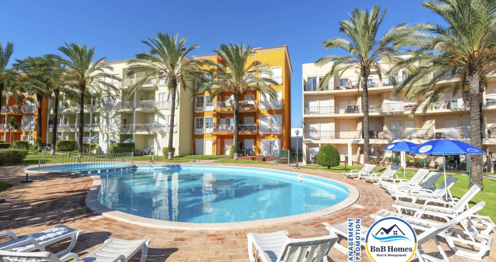 Apartment with swimming pool near the heart city ​ - Picture 1