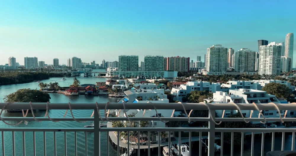 Michael's listing on misterb&b - Balcony view 