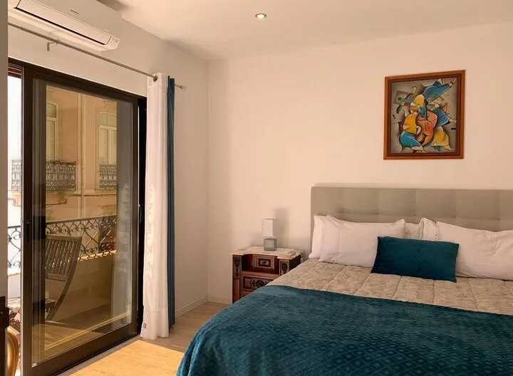 Schönes renoviertes Appartement im historischen Stadtzentrum - Foto 1