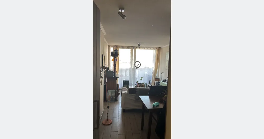 Appartement dans le quartier de Santa Lucia, services de base et centre-ville de Santiago à proximité. - Photo 2