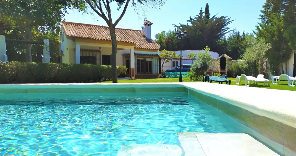 Carmen's listing on misterb&b - Welcome to Villa El Cortijo Andaluz!