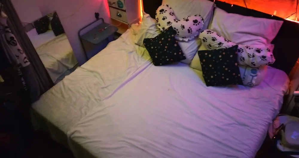 Schönes farbenfrohes Doppelzimmer - Foto 2